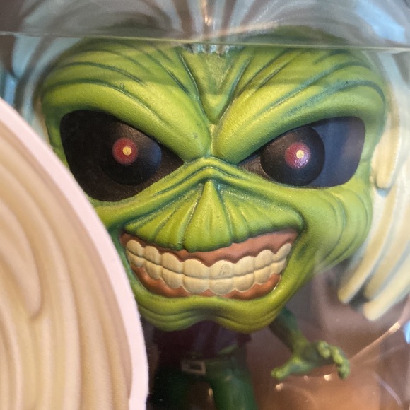 Iron Maiden Killers Eddie Limited Edition 5,000 Piece Glow in the Dark Funko Pop - Picture 2 of 10